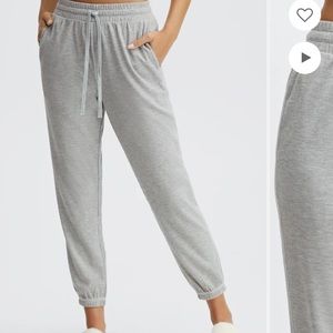Fabletics go to waffle jogger